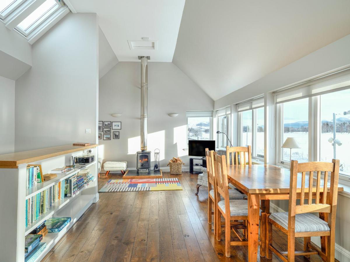 Signal Box Villa Newtonmore Bagian luar foto